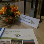 Limonade Ac Agard Elmenyfuerdo Mellett * Gárdony