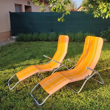 Limonade Ac Agard Elmenyfuerdo Mellett Gárdony