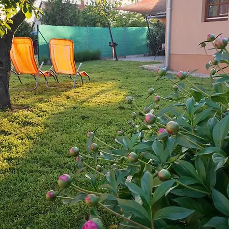 Limonade Ac Agard Elmenyfuerdo Mellett * Gárdony