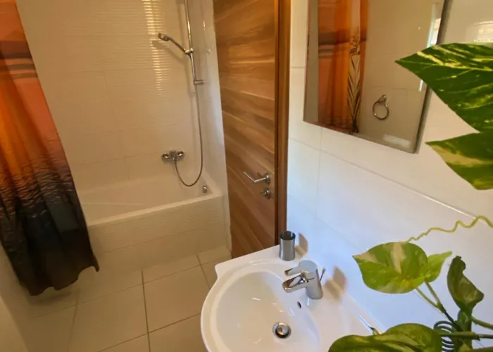 Limonádé Ac Agárd élményfürdő Mellett