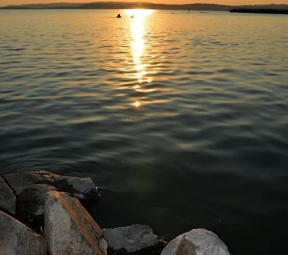 Limonádé Ac Agárd élményfürdő Mellett