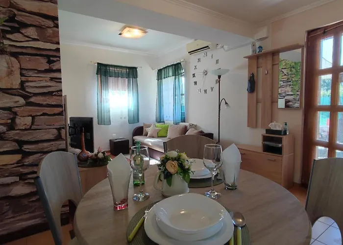 Limonádé Ac Agárd élményfürdő Mellett Apartamento Gárdony