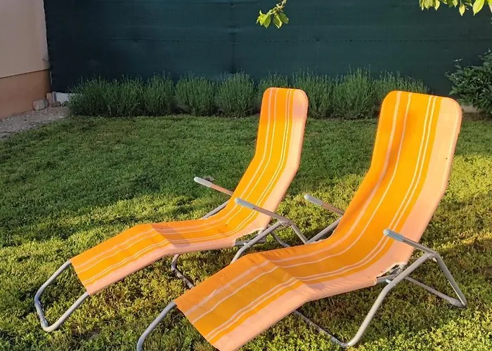 Limonade Ac Agard Elmenyfuerdo Mellett Gárdony